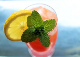 5 Super Easy Cocktail Recipes to Brighten Up The Monsoon